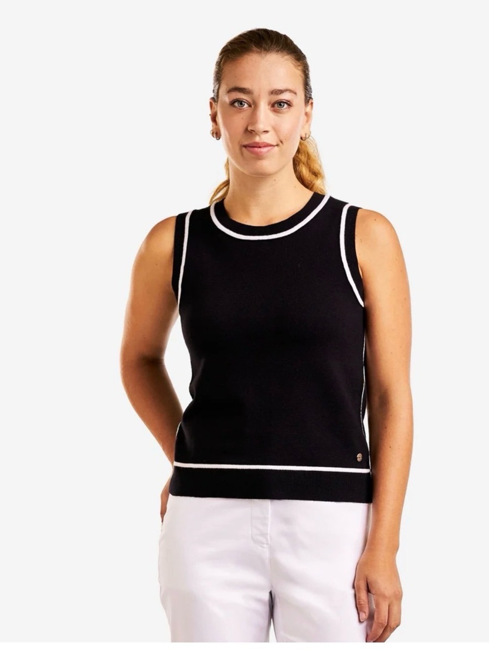 NVO Nicolet Sleeveless Black Sweater